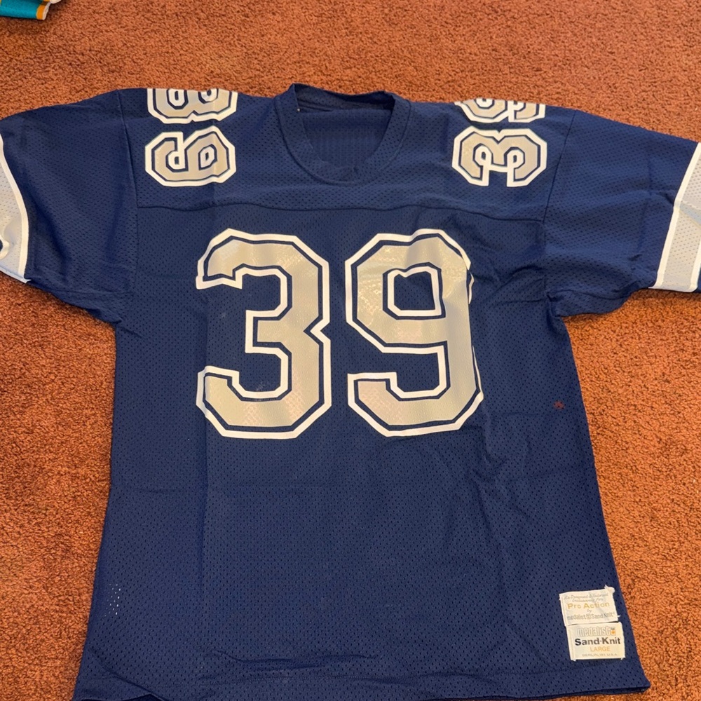 Dallas Cowboy Blue and White Jersey with Number 39